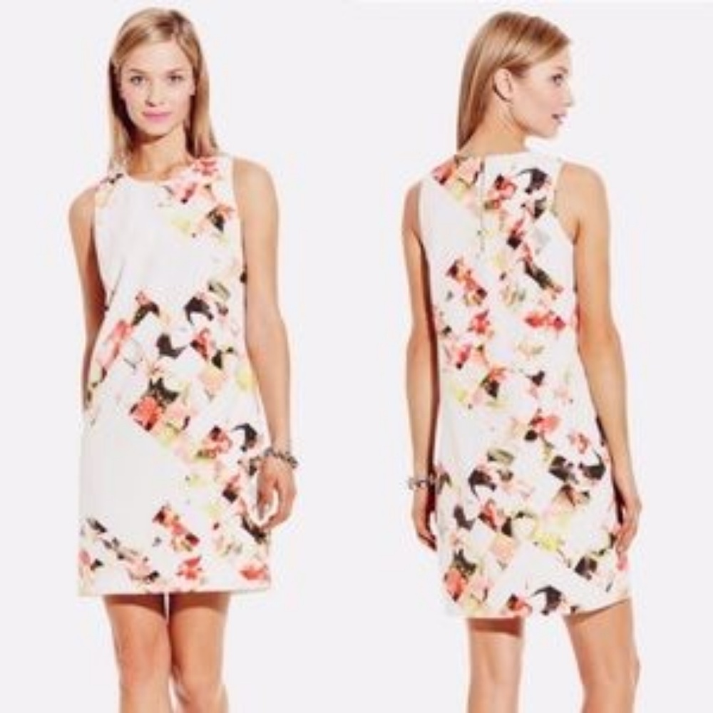 VINCE CAMUTO Broken Photo Floral Print Shift Dress